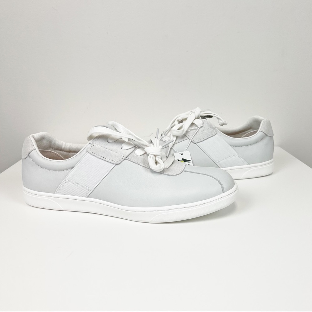 Vionic Mott Lono Lace Up Men's Sneaker in White/Gray Size 8